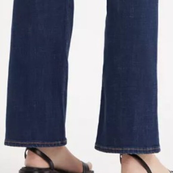 Levi's Jeans - Picture 9 of 12